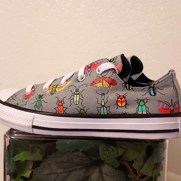 Boys Converse Chuck Taylor All Star Bugged Out OX Sneaker - Picture 11 of 14